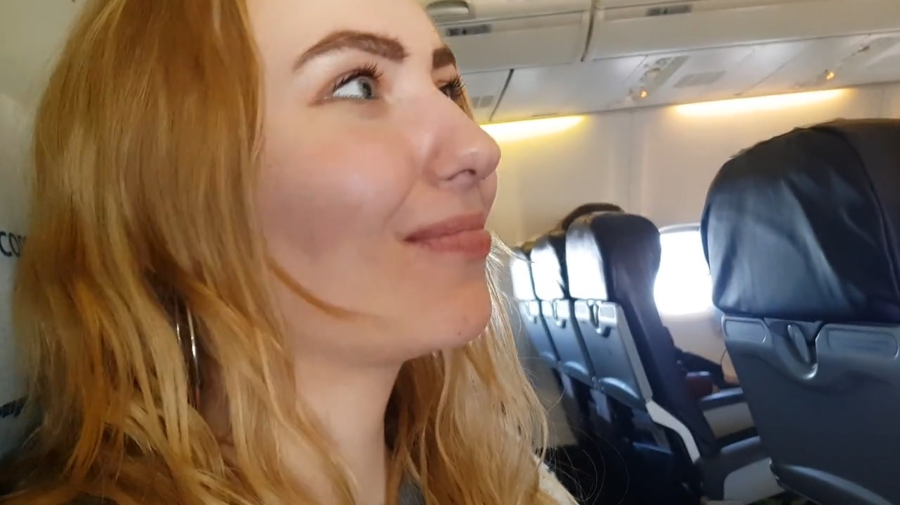 ����������