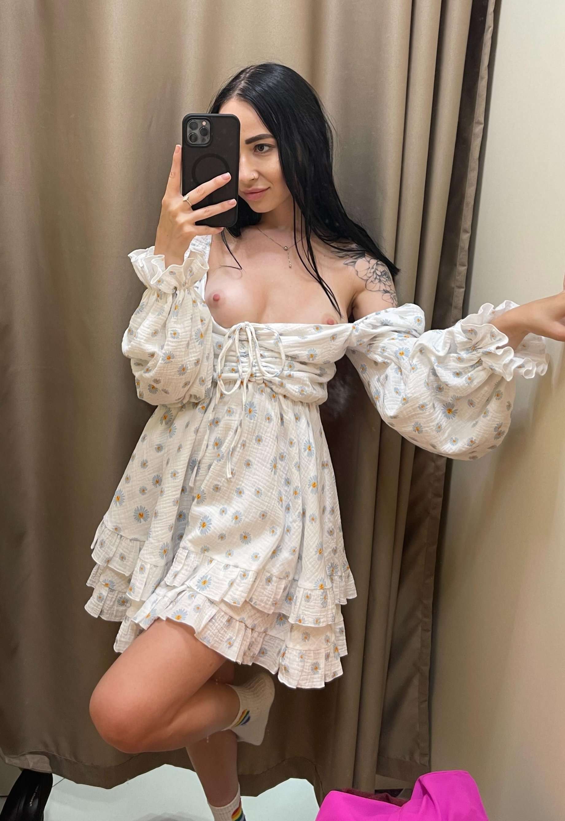 ����������