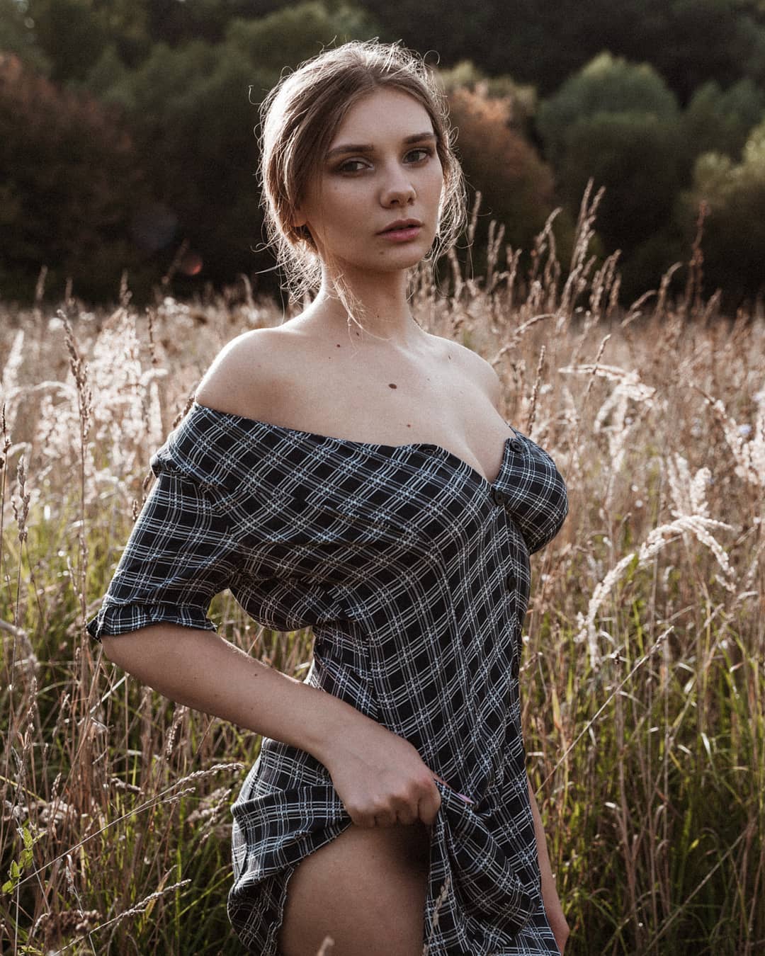 ����������