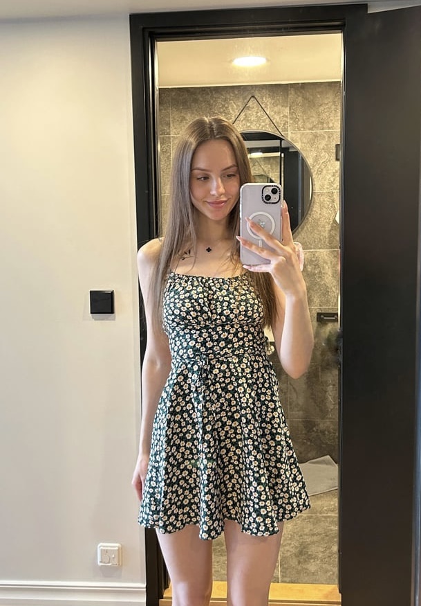 ����������