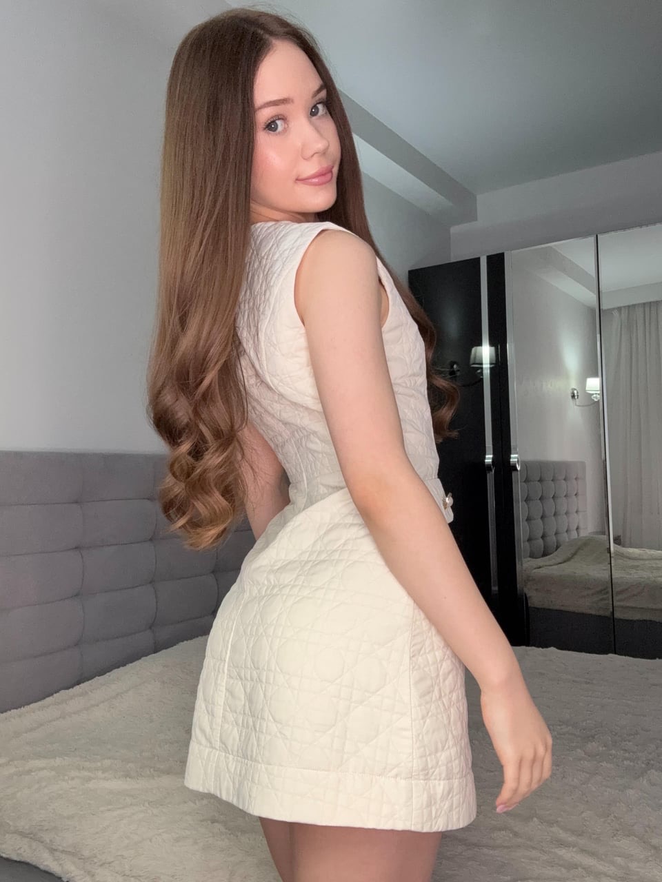 ����������