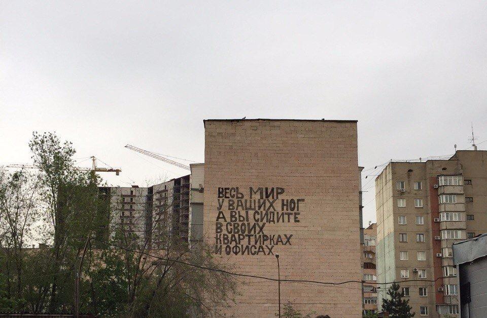 ����������