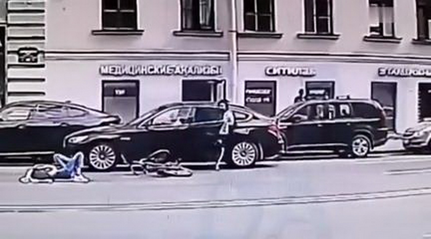 ����������